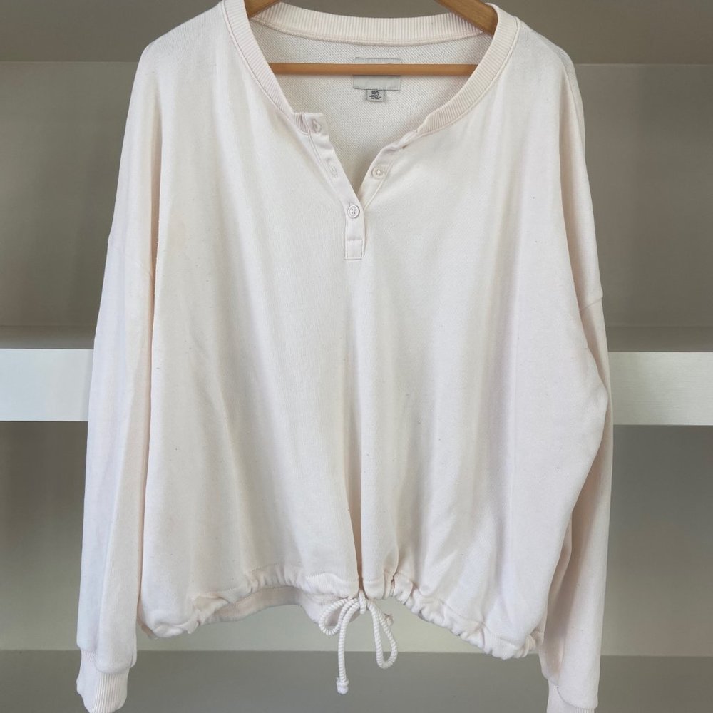 American Eagle Cream White Lightweight Sweatshirt with Cinch Bottom Size Medium
